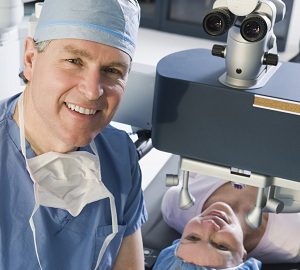 Cataract-Surgery2-1024x925